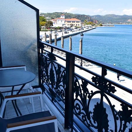 Leonidas Hotel Gythio Bagian luar foto