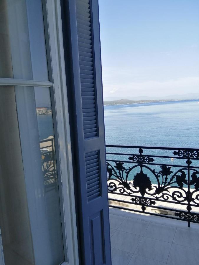 Leonidas Hotel Gythio Bagian luar foto