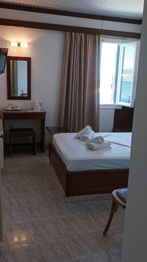 Leonidas Hotel Gythio Bagian luar foto